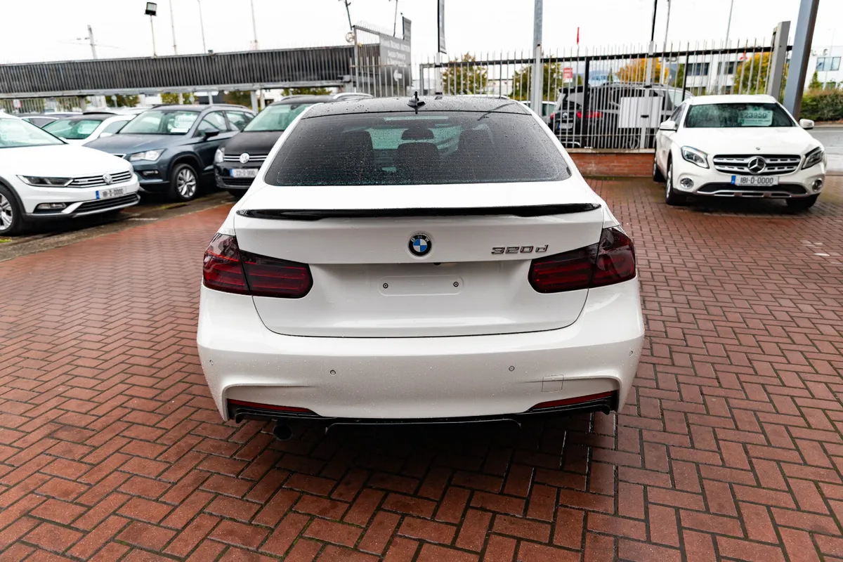 BMW 320D M-SPORT 4DR SALOON AUTOMATIC - Image 4