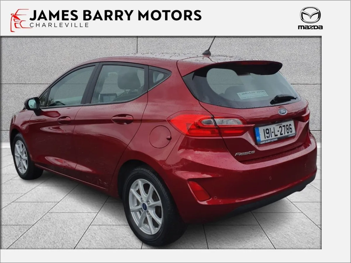 Ford Fiesta 1.1l 85 PS Titanium // Very Low Milea - Image 4