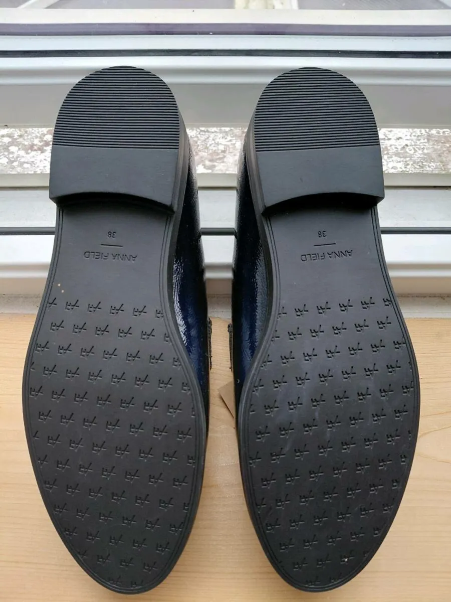 Womens slip on shoes - Image 3