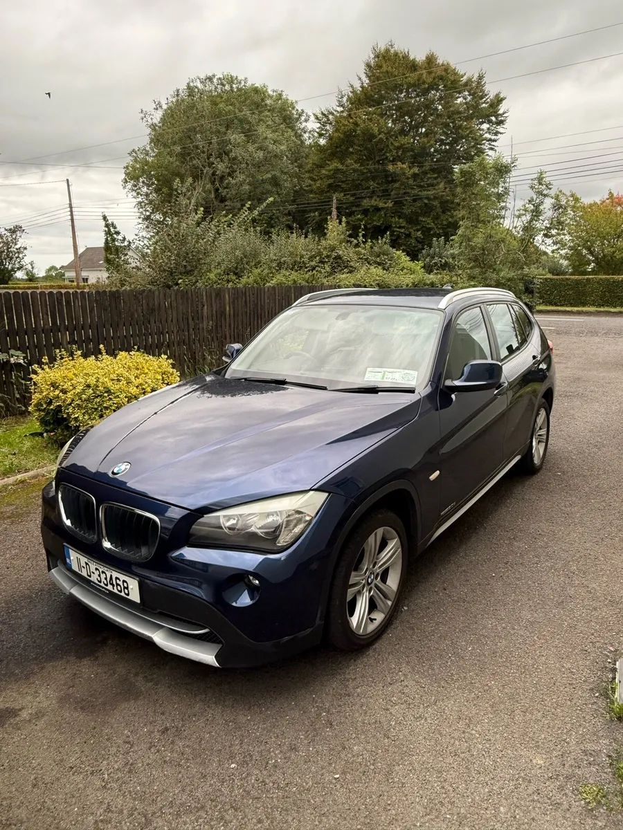 2011 BMW X1 - automatic - low km - Image 1