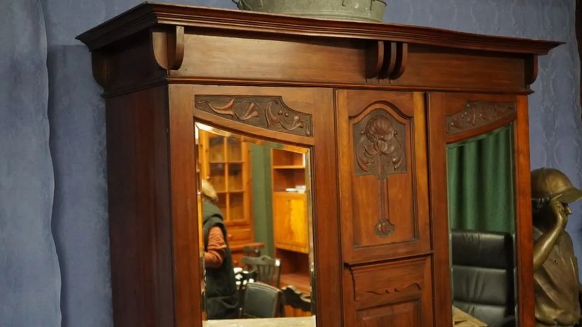 Antique Double Door Mirrored Wardrobe - Art Nouveau Style - Image 3