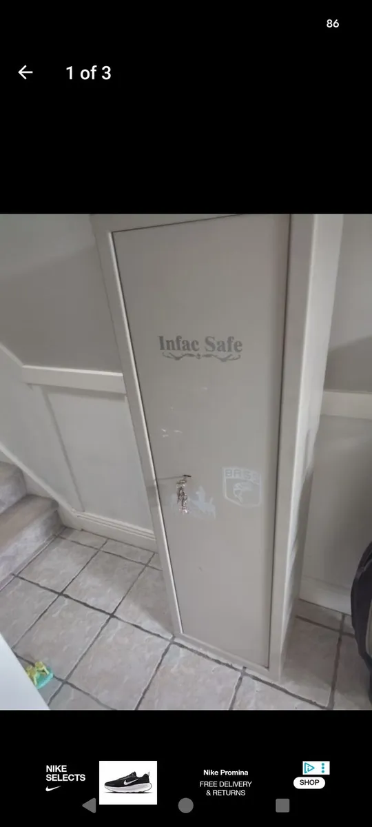 Infac 8 gun safe with ammo cabinet - Image 1