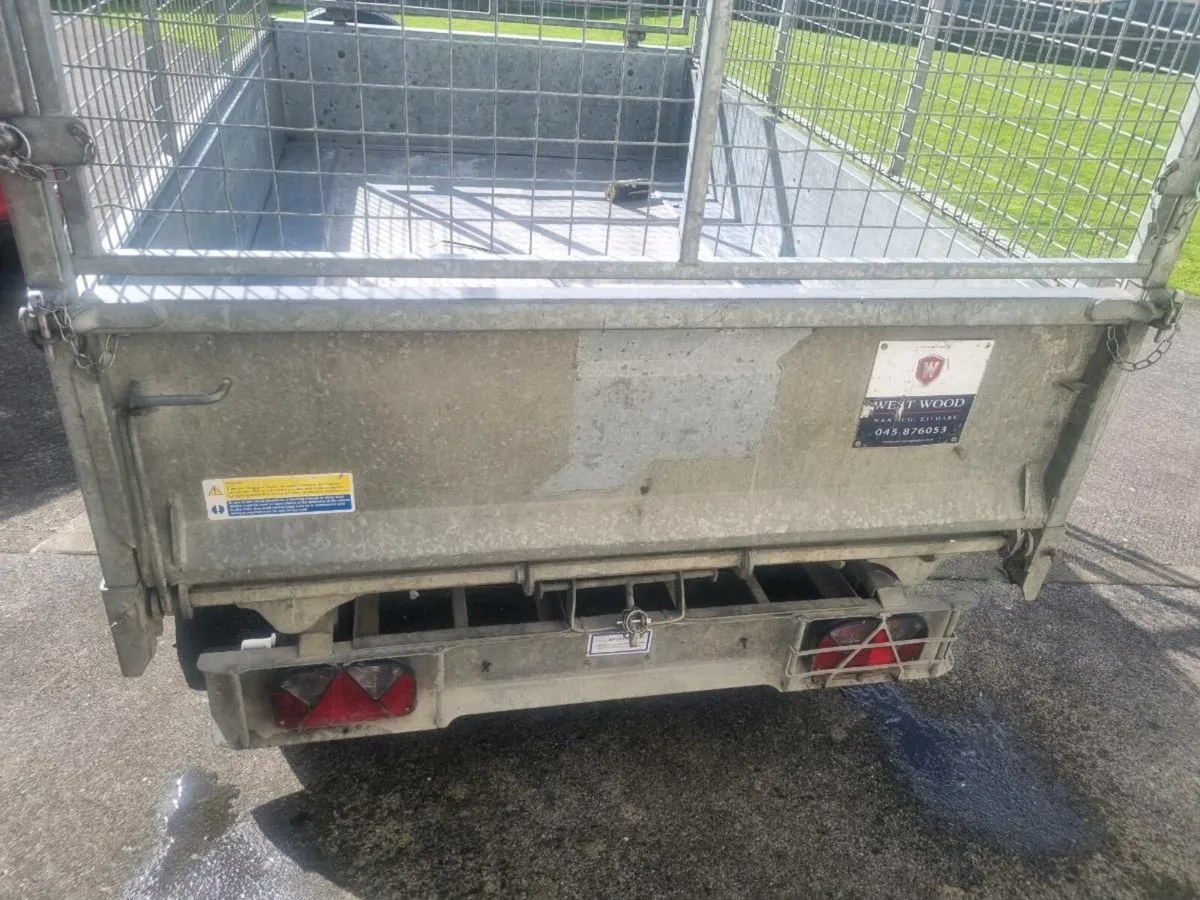 Tipping trailer - Image 1
