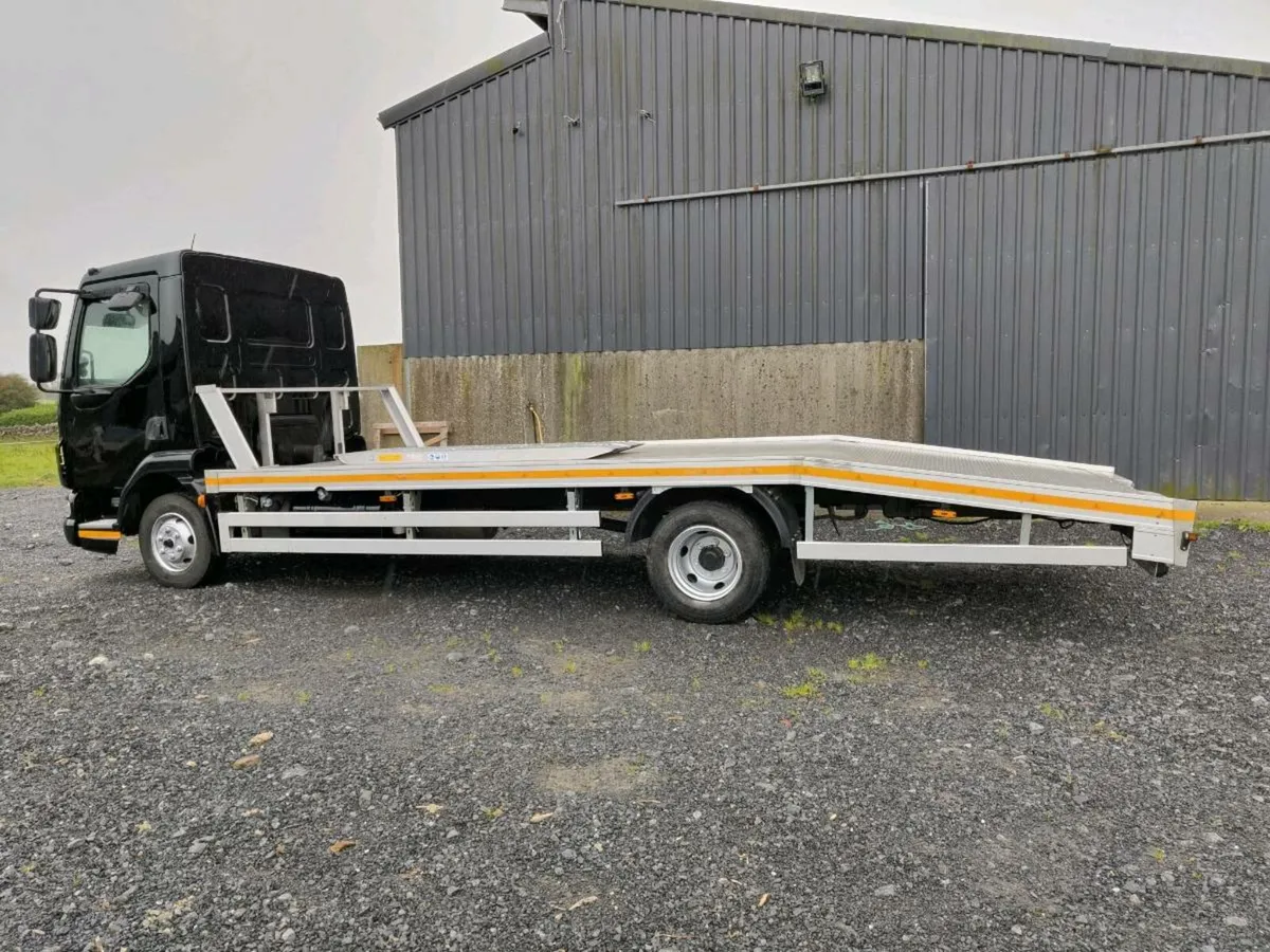 Recovery truck - Image 4