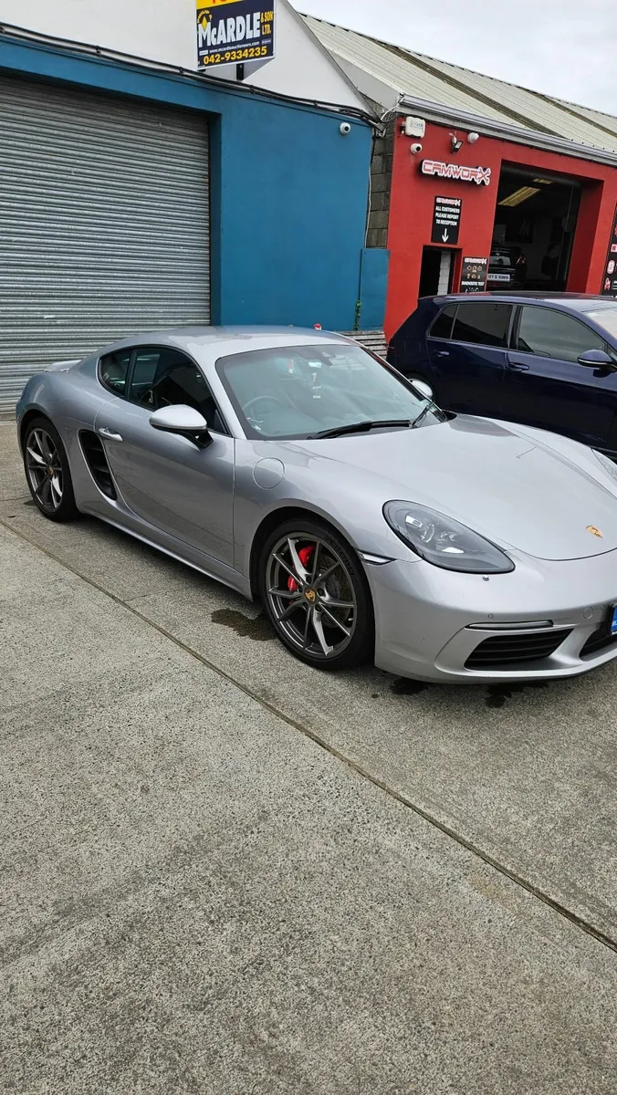 Porsche 718 2022 - Image 1