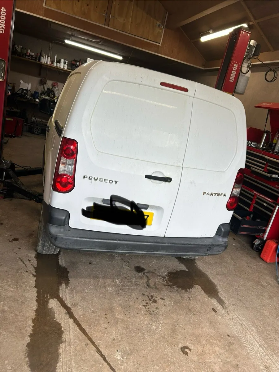 Peugeot partner / Citroen Berlingo for breaking