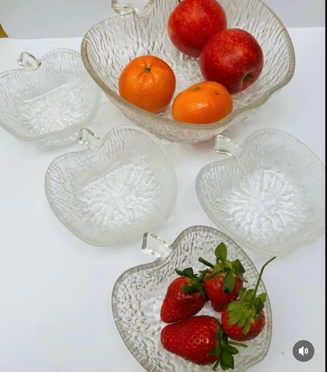 Glass bowls - Image 4