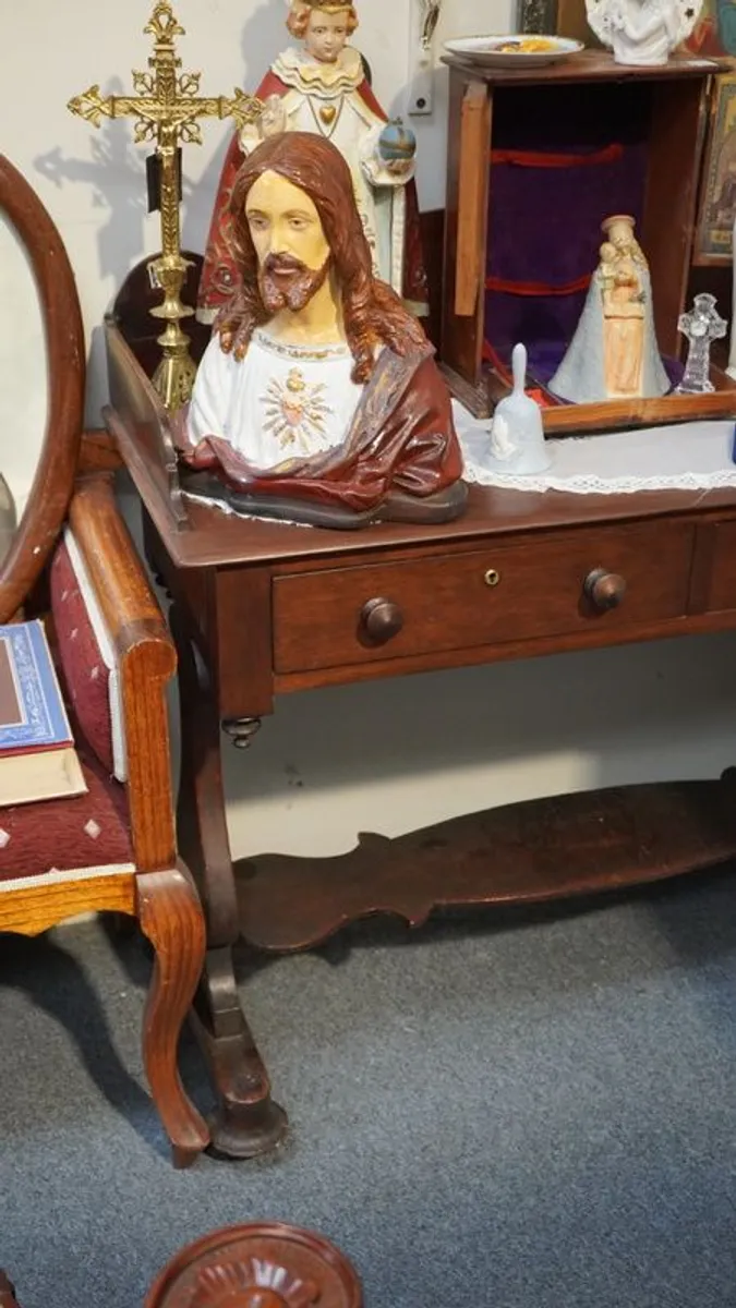 Antique Mahogany Washstand / Occasional Table - Image 2