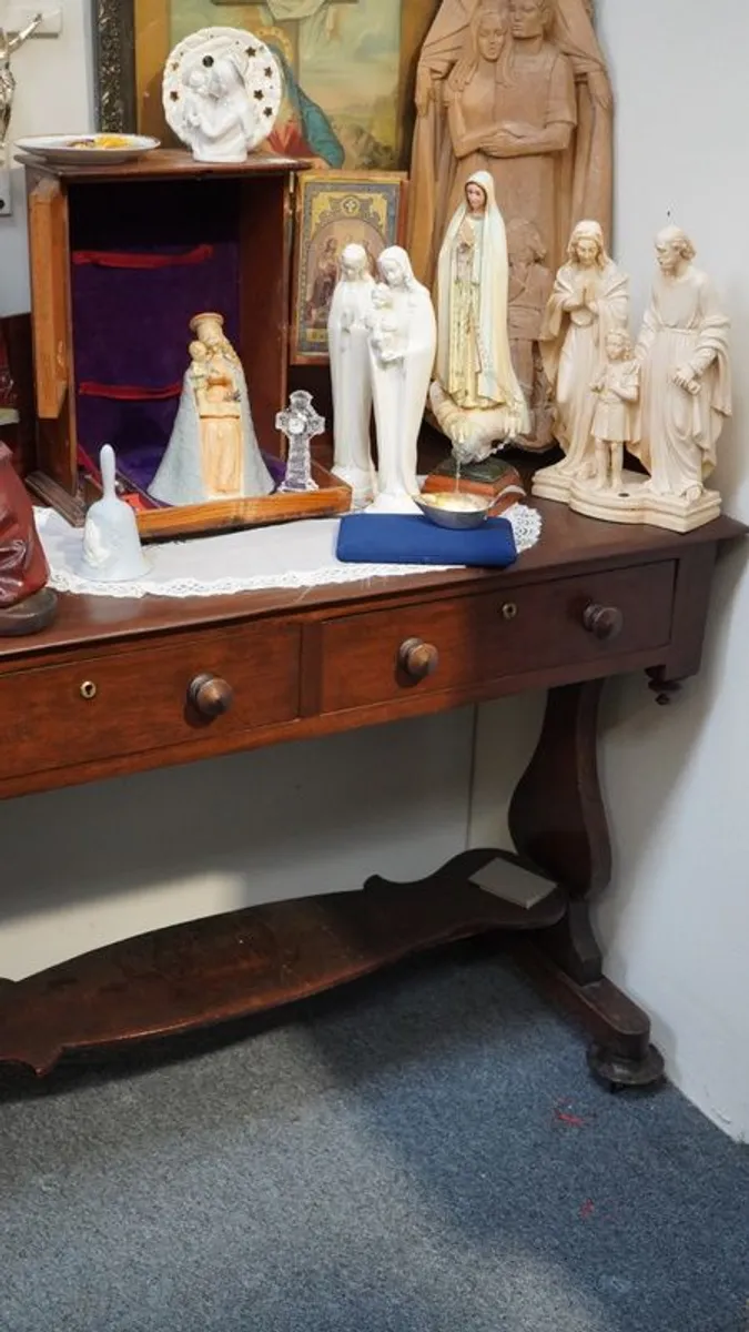 Antique Mahogany Washstand / Occasional Table - Image 3