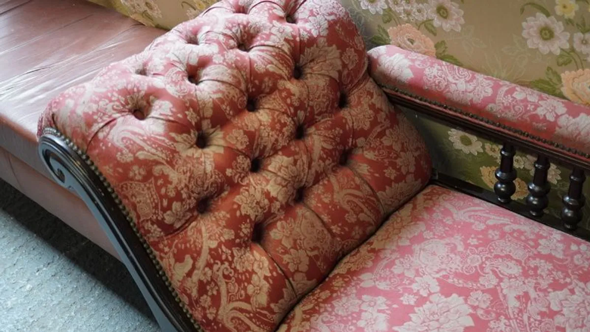 Victorian-Style Chaise Longue - Image 4