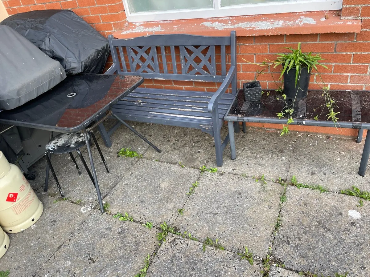Garden table + bench + coffee table - Image 1