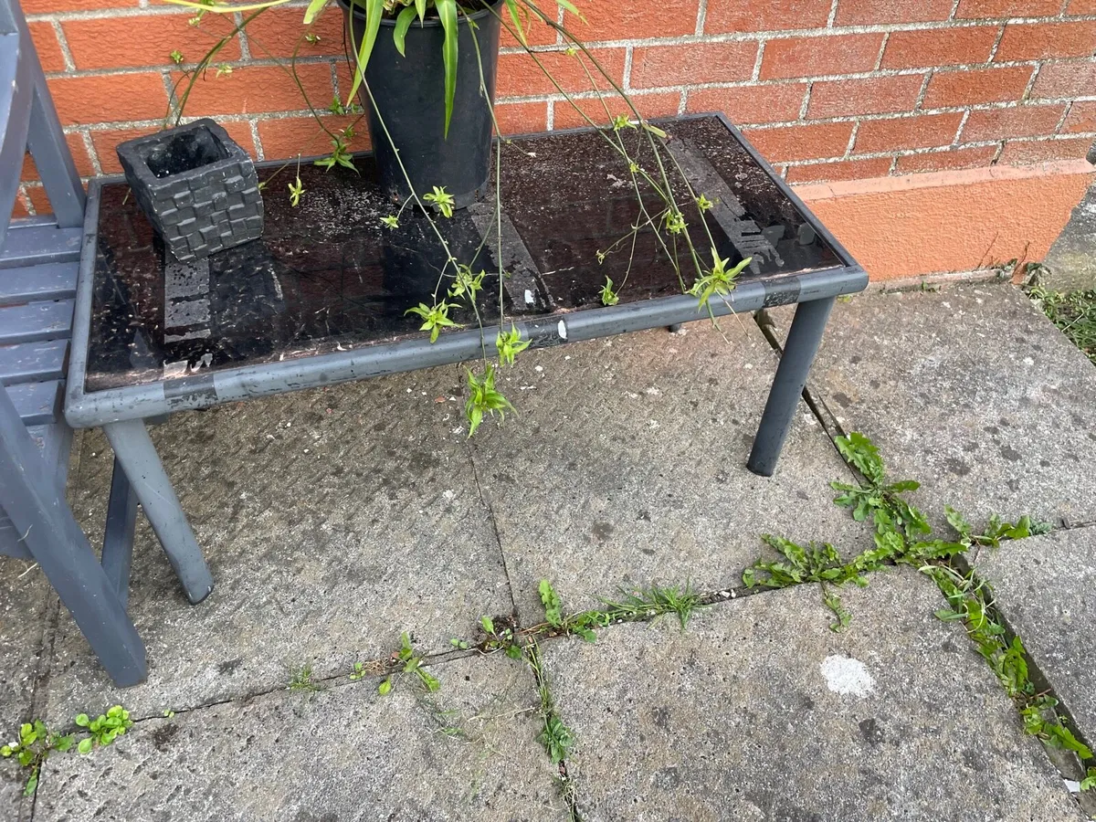 Garden table + bench + coffee table - Image 3