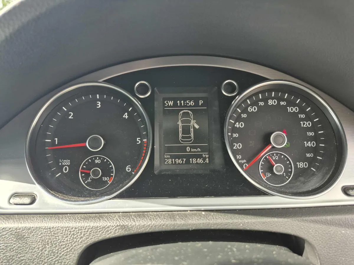 Vw Passat cc Sport coupe automatic gearbox - Image 4