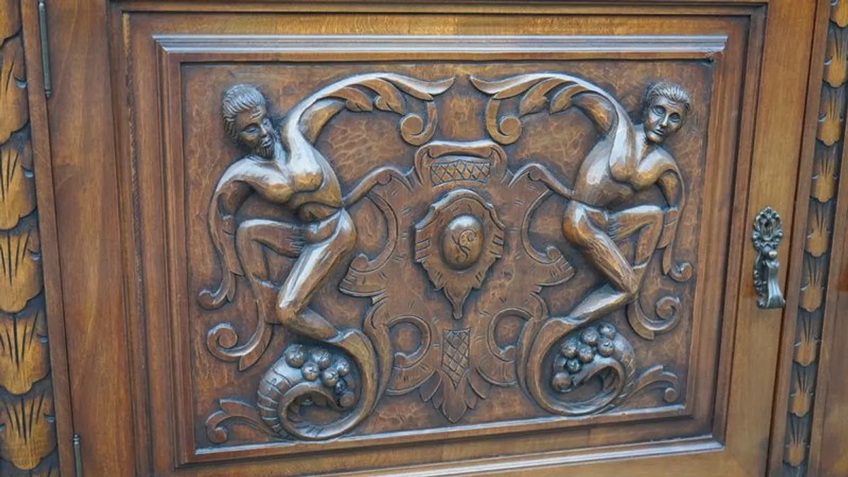 Spanish Renaissance Revival Dining Suite - Sideboard, Table & 6 Chairs - Image 4