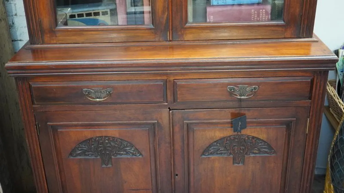 Original Victorian Mahogany Bookcase - Image 3