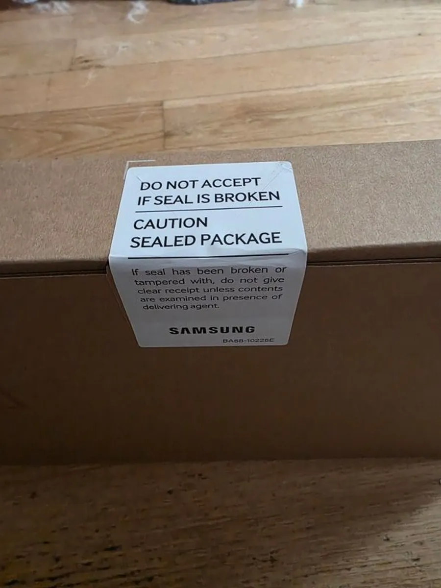 Brand New Galaxy Chromebook Go - Image 3