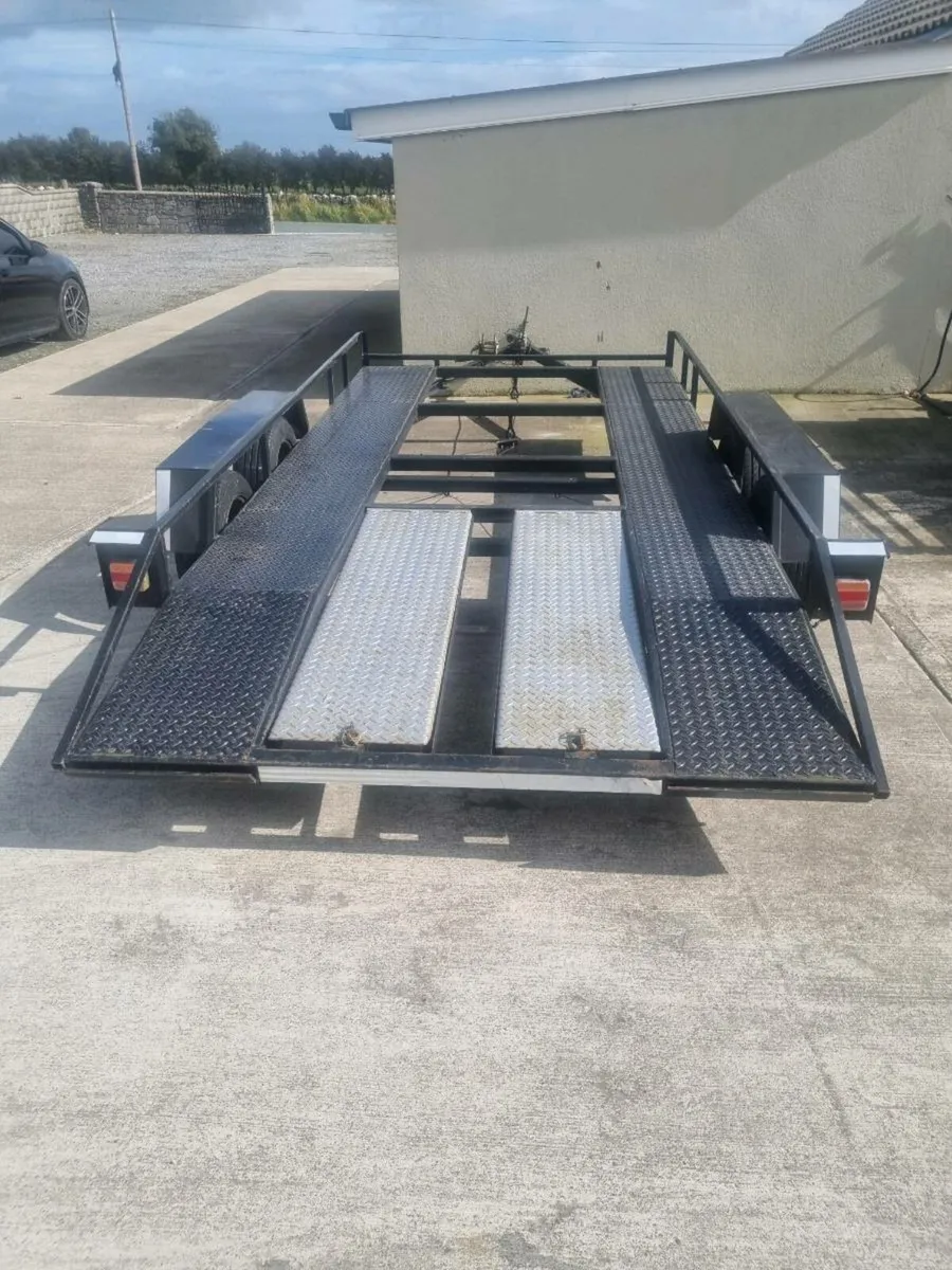 Car transporter - Image 2