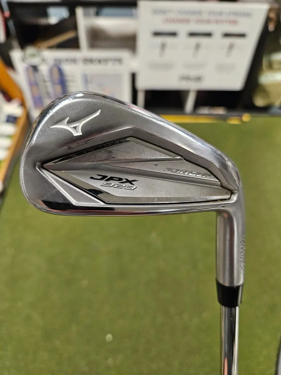 Mizuno Jpx923 Forged Irons - Image 1