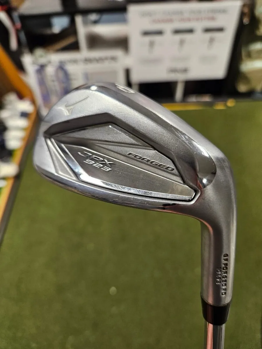 Mizuno Jpx923 Forged Irons - Image 4