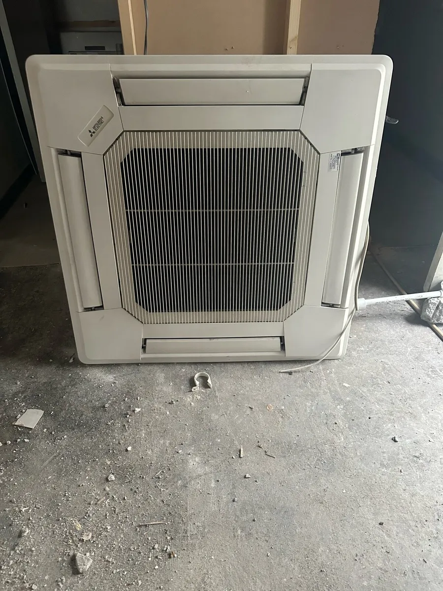 Mitsubishi air conditioning unit - Image 1