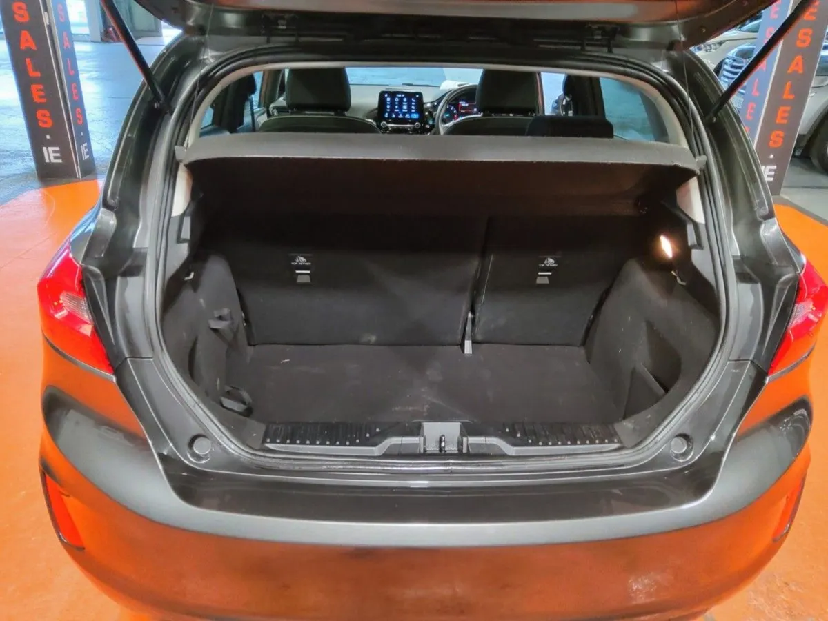Ford Fiesta 1.0t Ecoboost 100 PS Titanium - Image 4