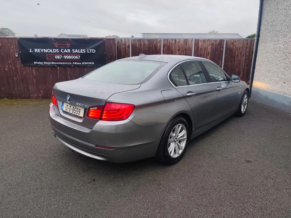 BMW 520D SE auto tiny km - Image 4
