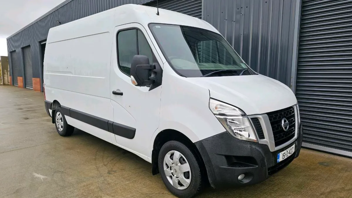 /// 2015 NISSAN NV400 //// - Image 2