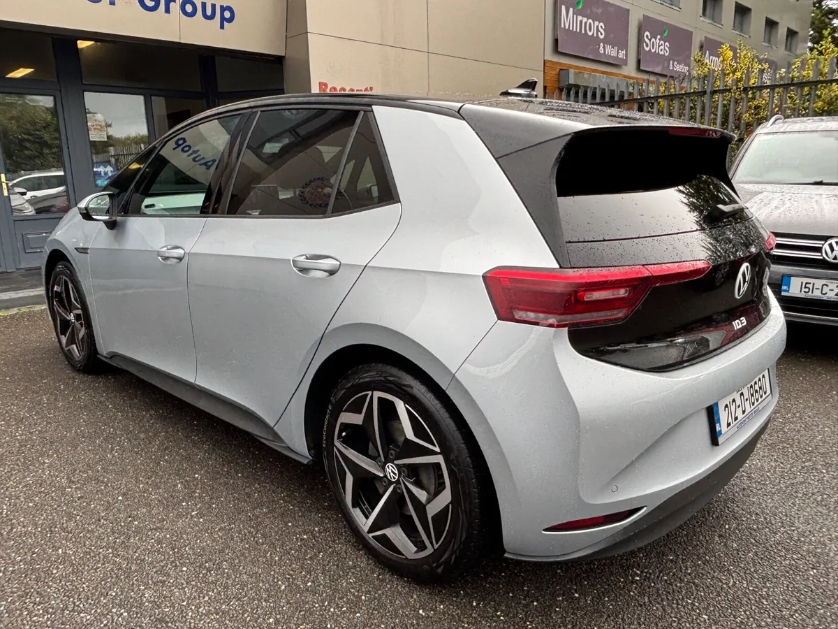 TOUR 77kWh (204bhp) - SCRAPPAGE AVAILABLE 2000eur - Image 3