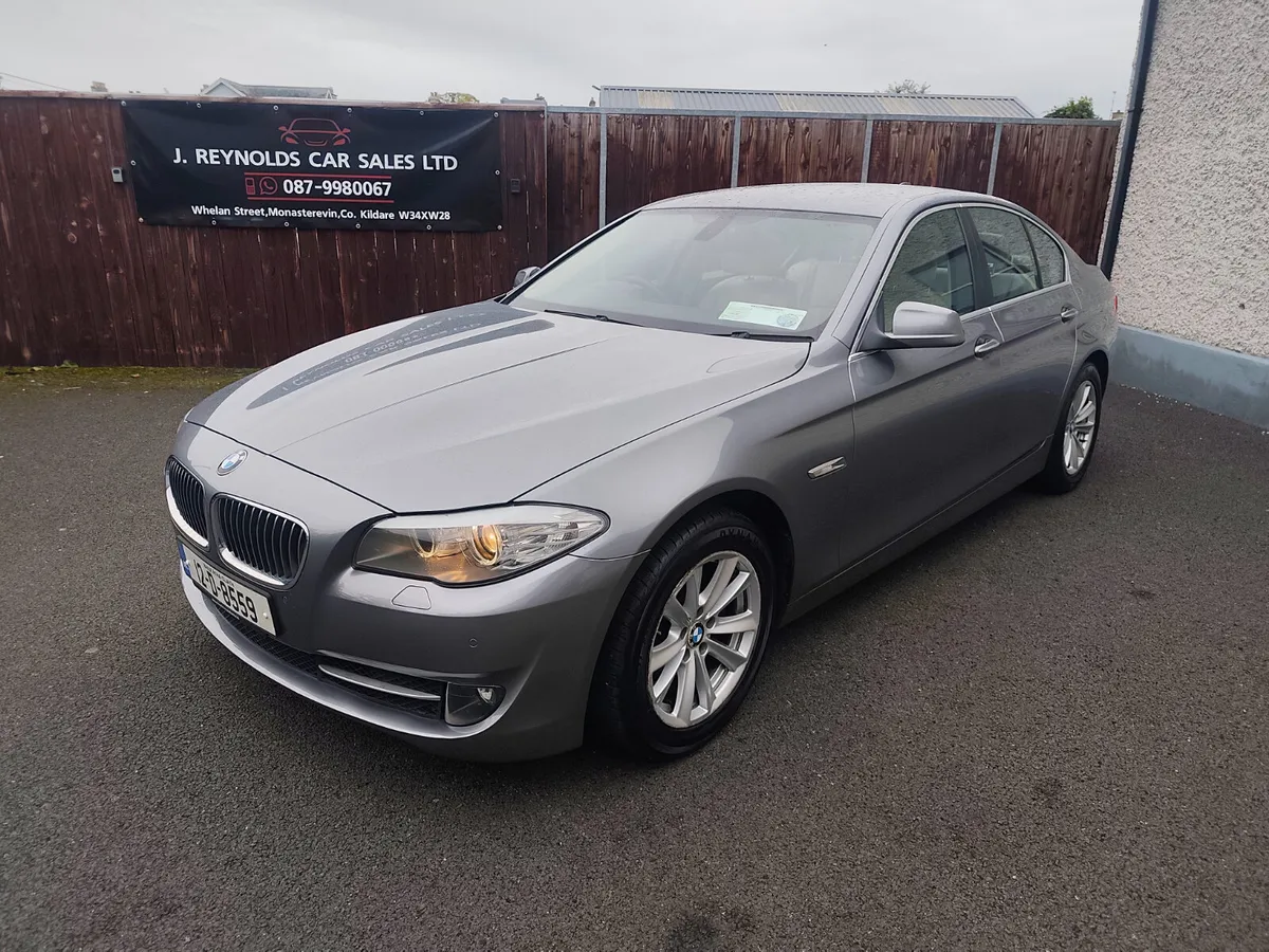 BMW 520D SE auto tiny km - Image 1