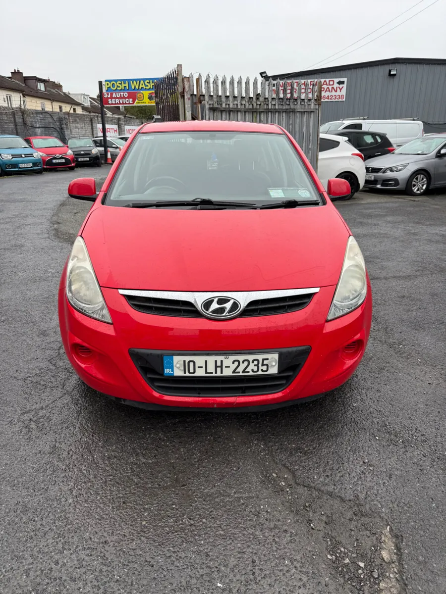Hyundai i20 1.2 Petrol Low Kms NCT - Image 3