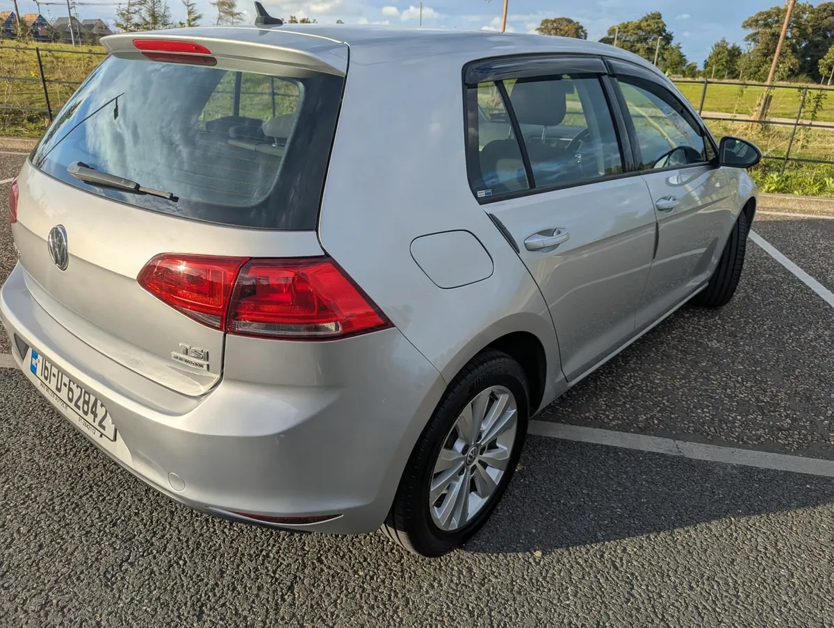 VW Golf 2016 1.2 TSI automatic.ACC,Rearcam,Carplay - Image 2