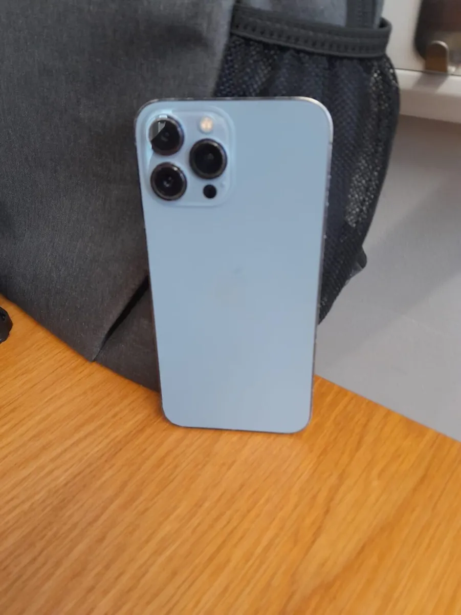 iPhone 13 Pro Max - Image 1