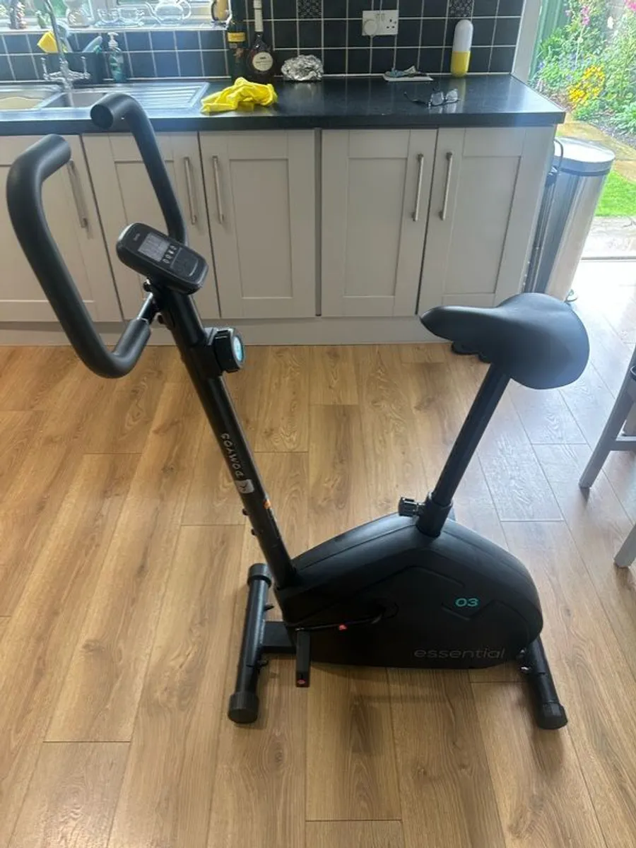 Exercise bike - Image 1