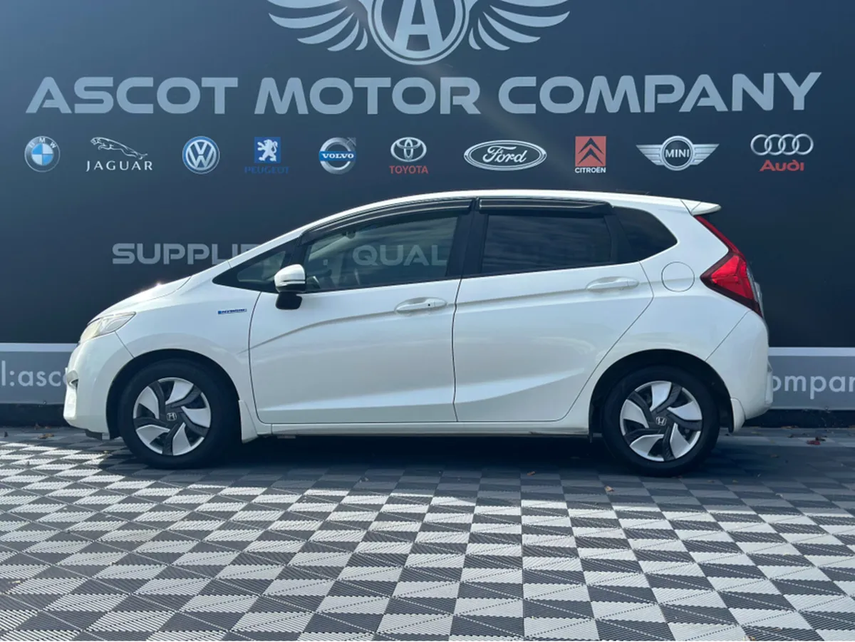 Honda Fit Auto - Image 3