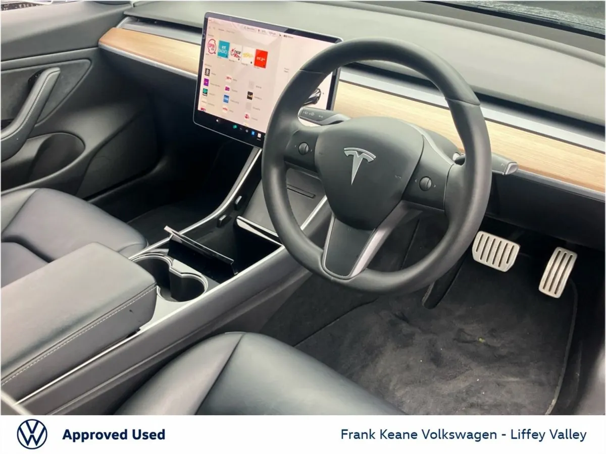 Tesla Model 3 Standard Range Plus (rwd) - Image 2