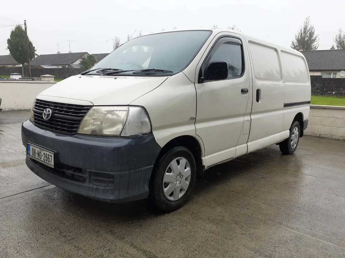 2008 Toyota hiace - Image 4