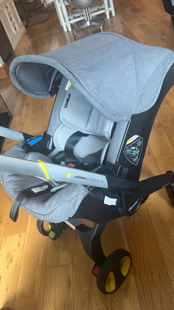 Doona Car seat / Stroller - Image 3