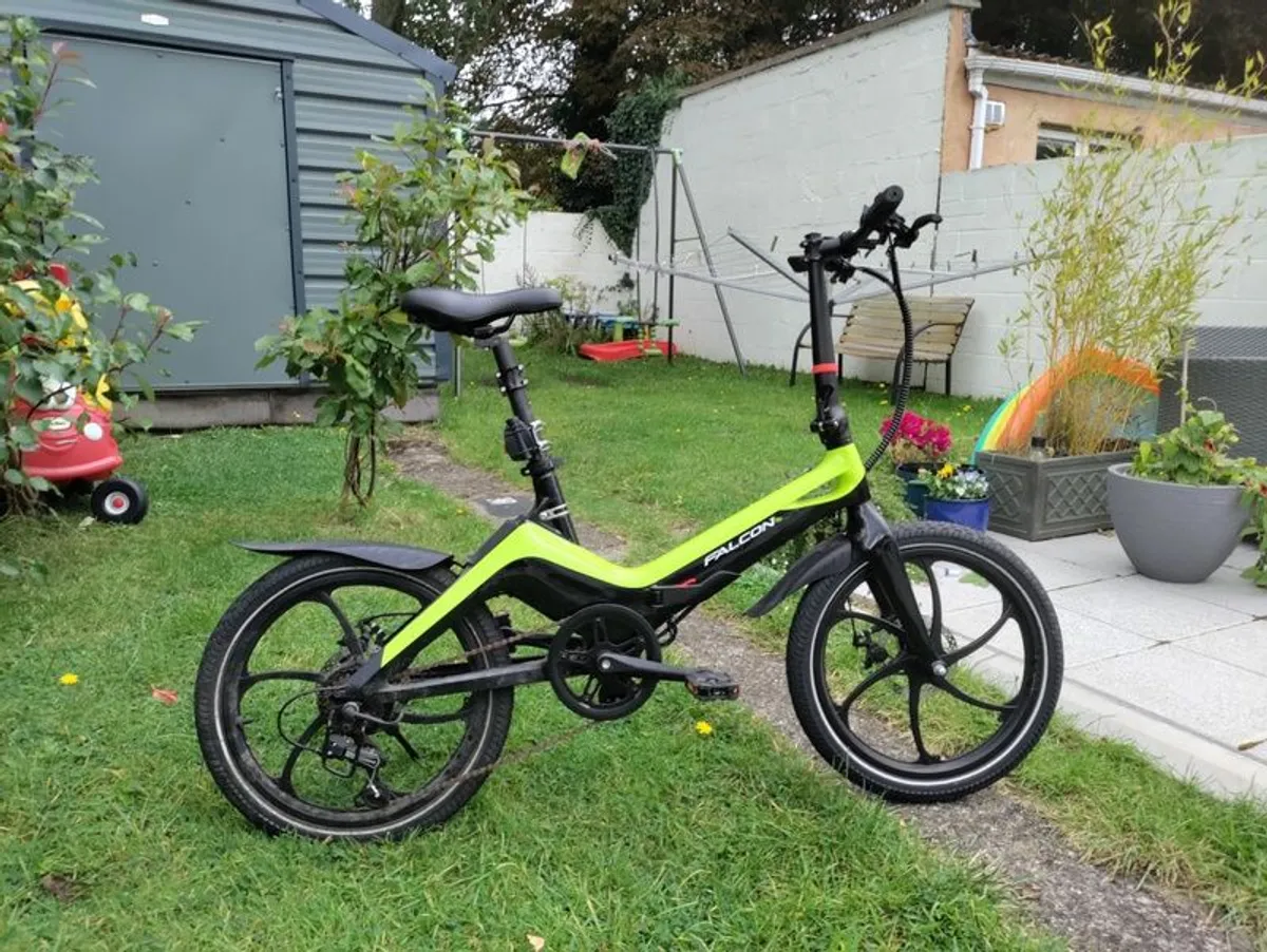 Falcon Flo Folding e-Bike - Image 1