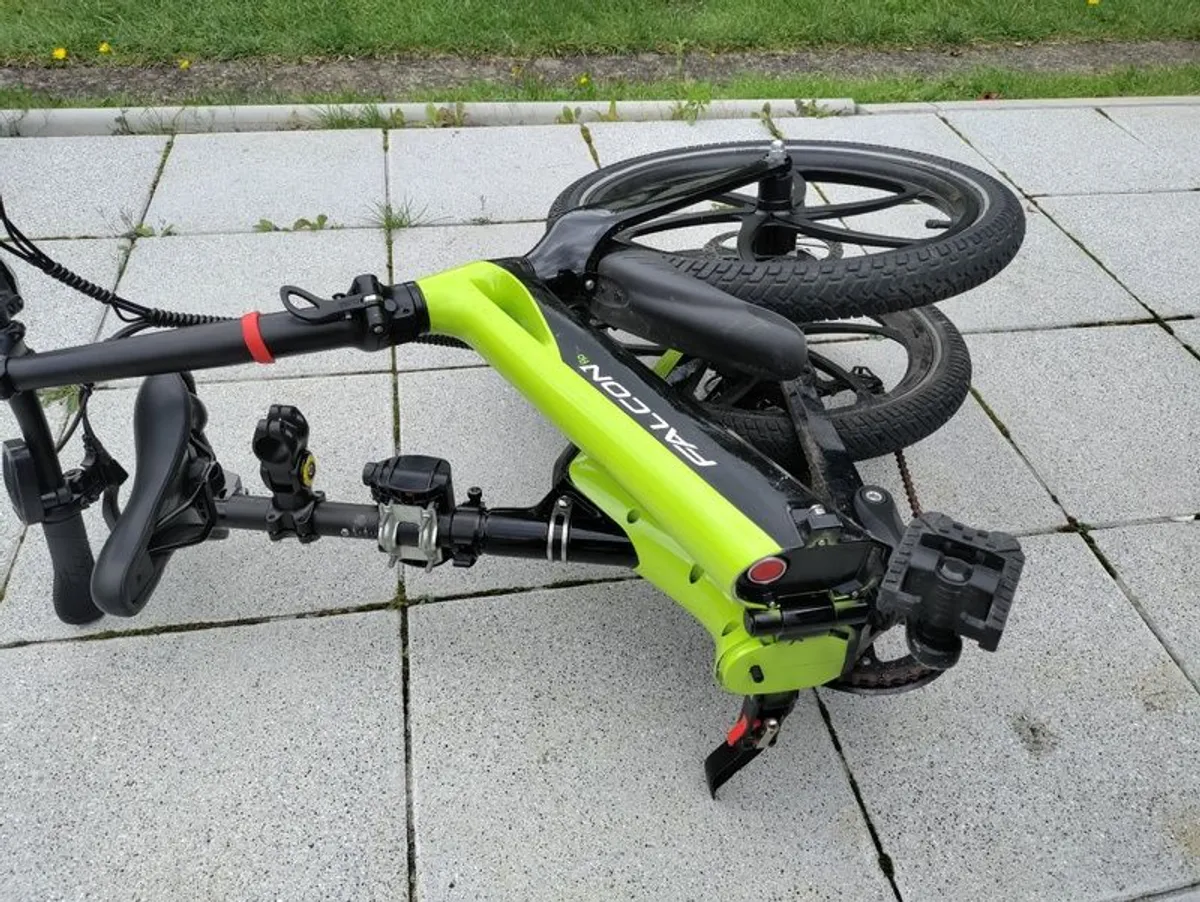 Falcon Flo Folding e-Bike - Image 3