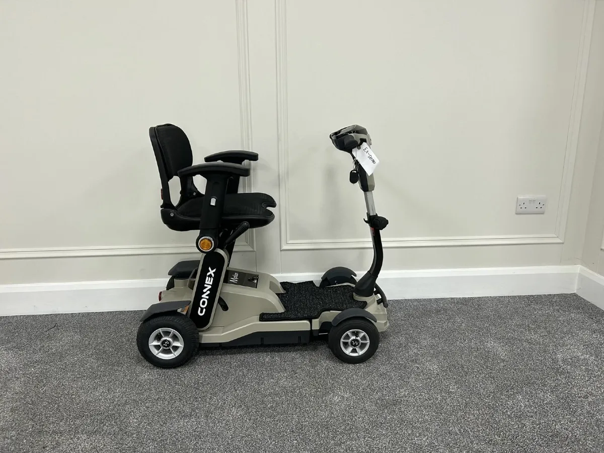 Pre-Owned Motion Healthcare ConnexMobility Scooter - Image 1