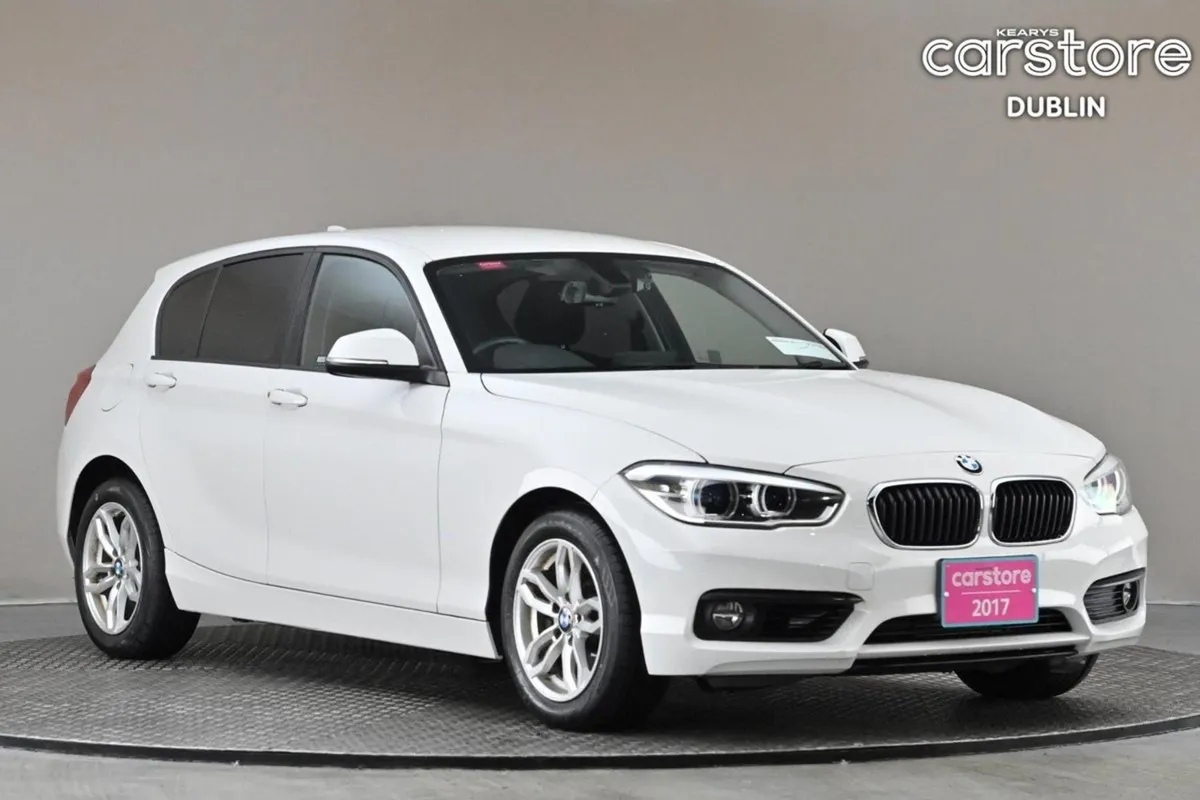 BMW 1 Series 118i Auto  reverse Cam rear Park Sen - Image 1
