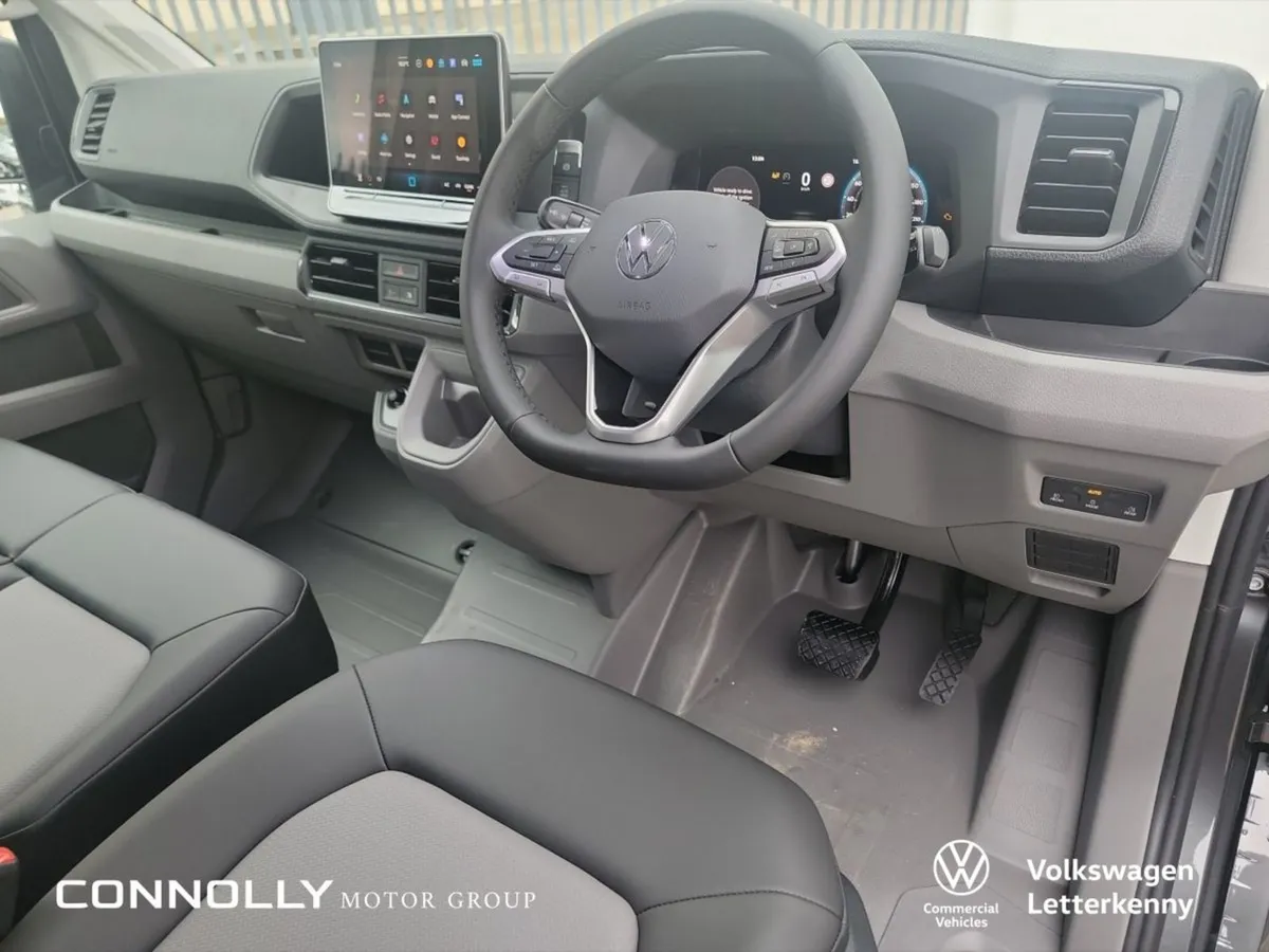 Volkswagen Crafter Cr35 Panel van Highline MWB 17 - Image 2
