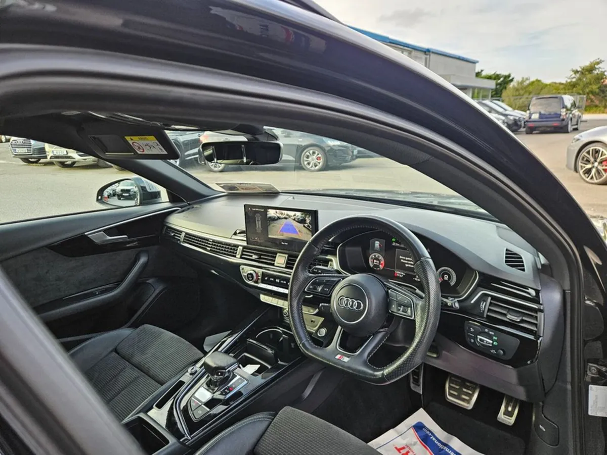 Audi A4 2.0 TDI Black Edit 35 163PS 5DR Auto - Image 2