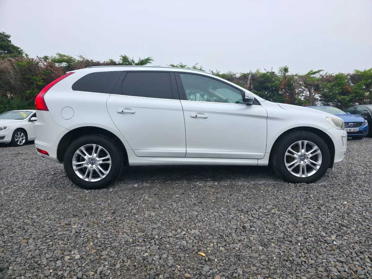 2015 Volvo XC60 D4 - Image 4