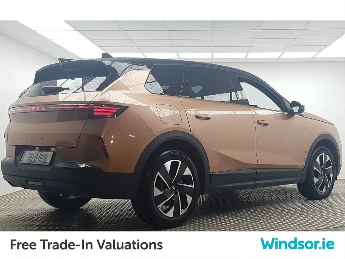 Opel Grandland GS Puretech 136 Mhev - Image 3