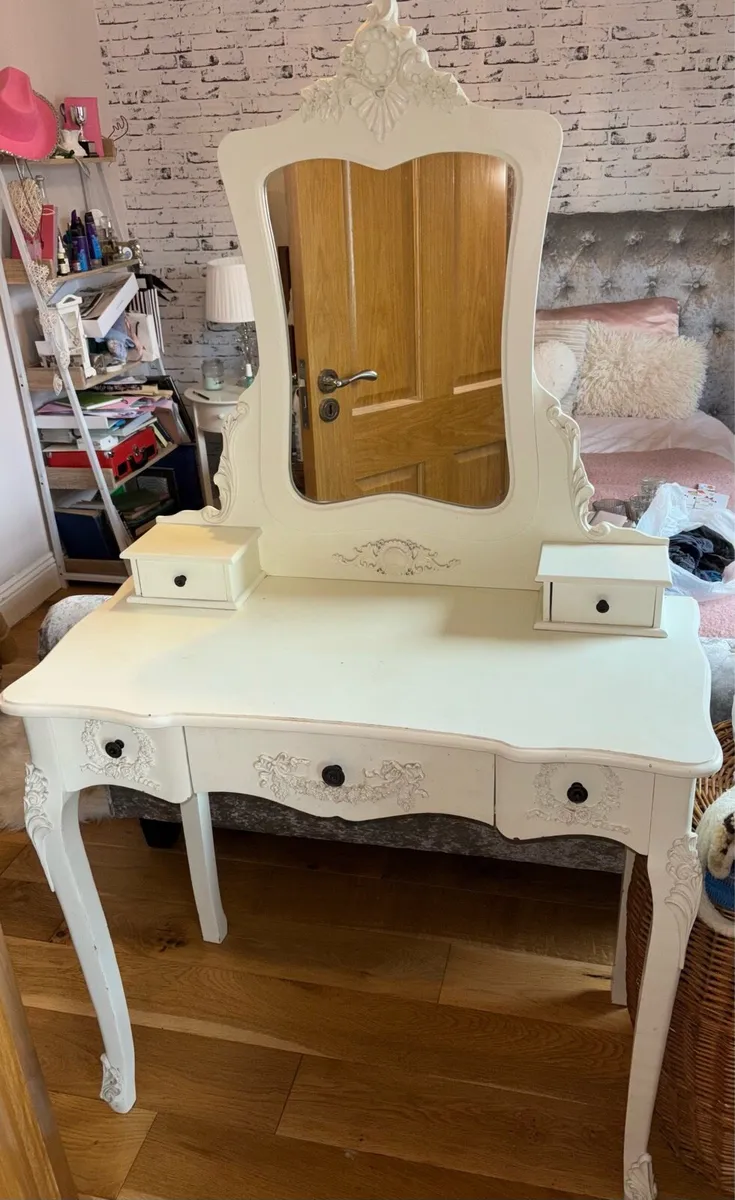 Dressing Table
