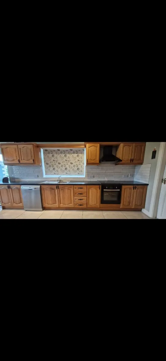 Kitchen Units - Image 3