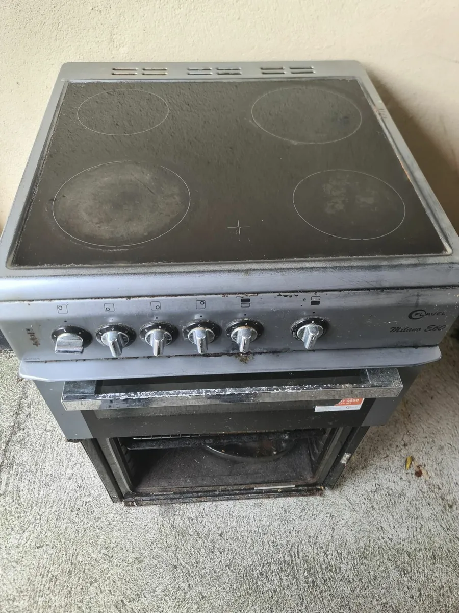 Oven/ Cooker/ Collect only - Image 3