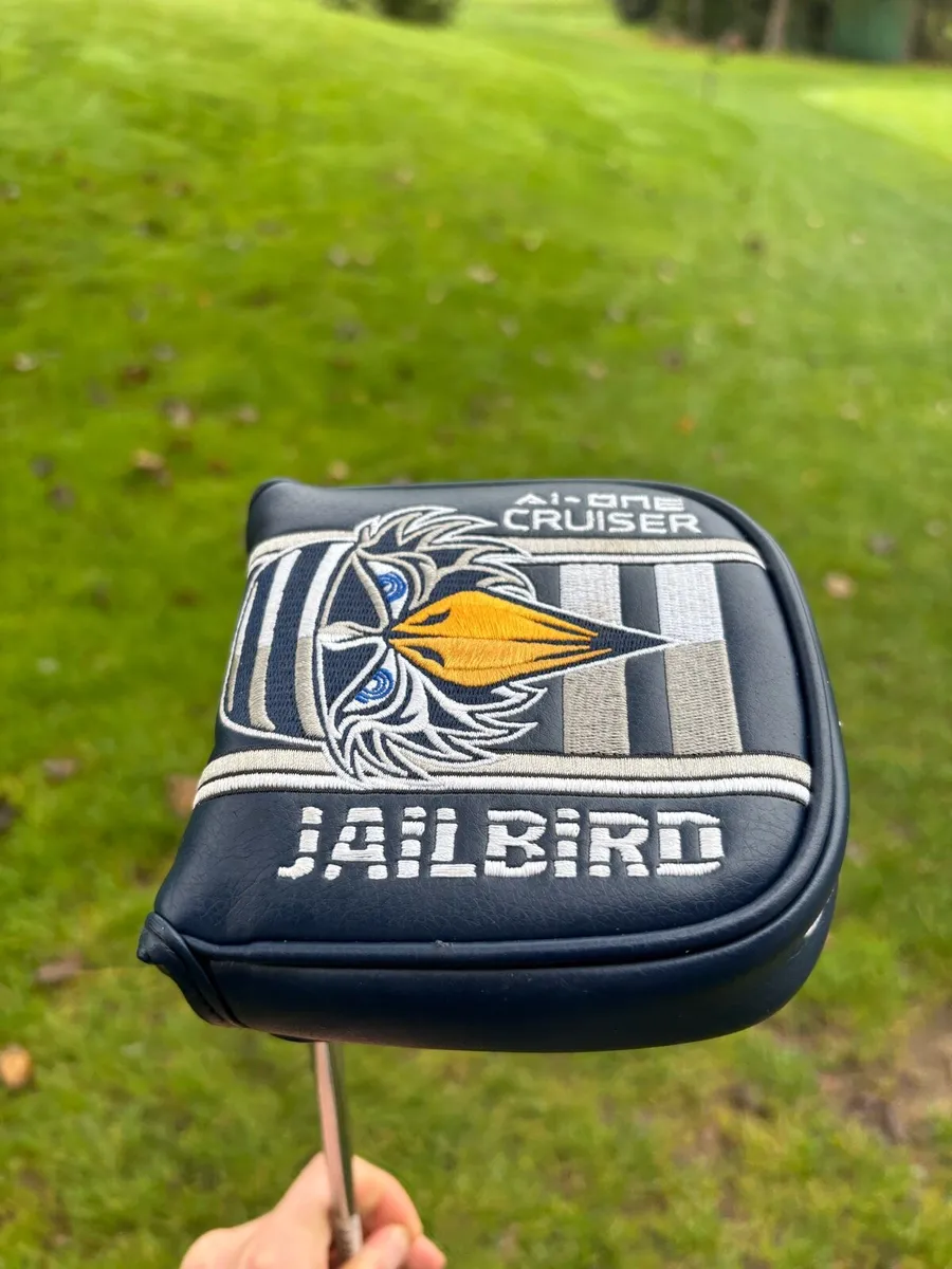 Left Hand Odyssey Jailbird Versa 90 Cruiser Putter - Image 1