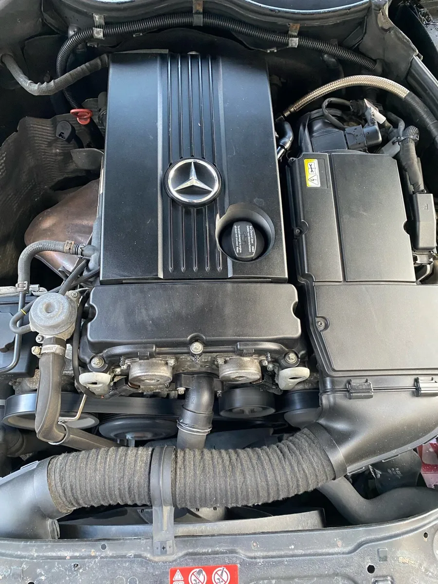 Car - Image 4